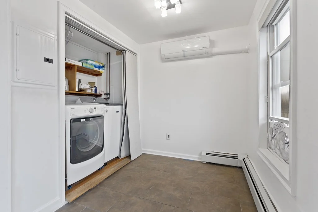 2 bed, 2 bath apartment for rent at 216 K Unit 2, Boston — photo 17 of 17