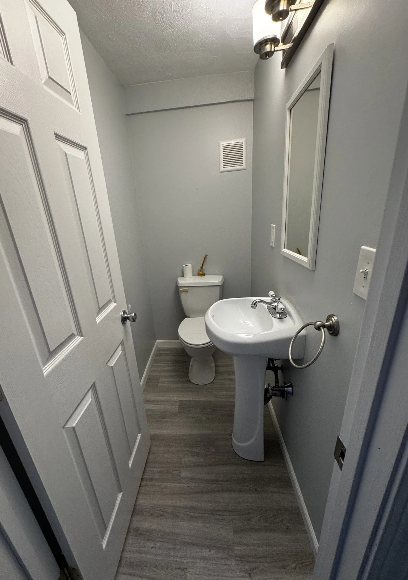 3 bed, 1 bath apartment for rent at 216 Palfrey St Unit 216, Watertown — photo 12 of 18