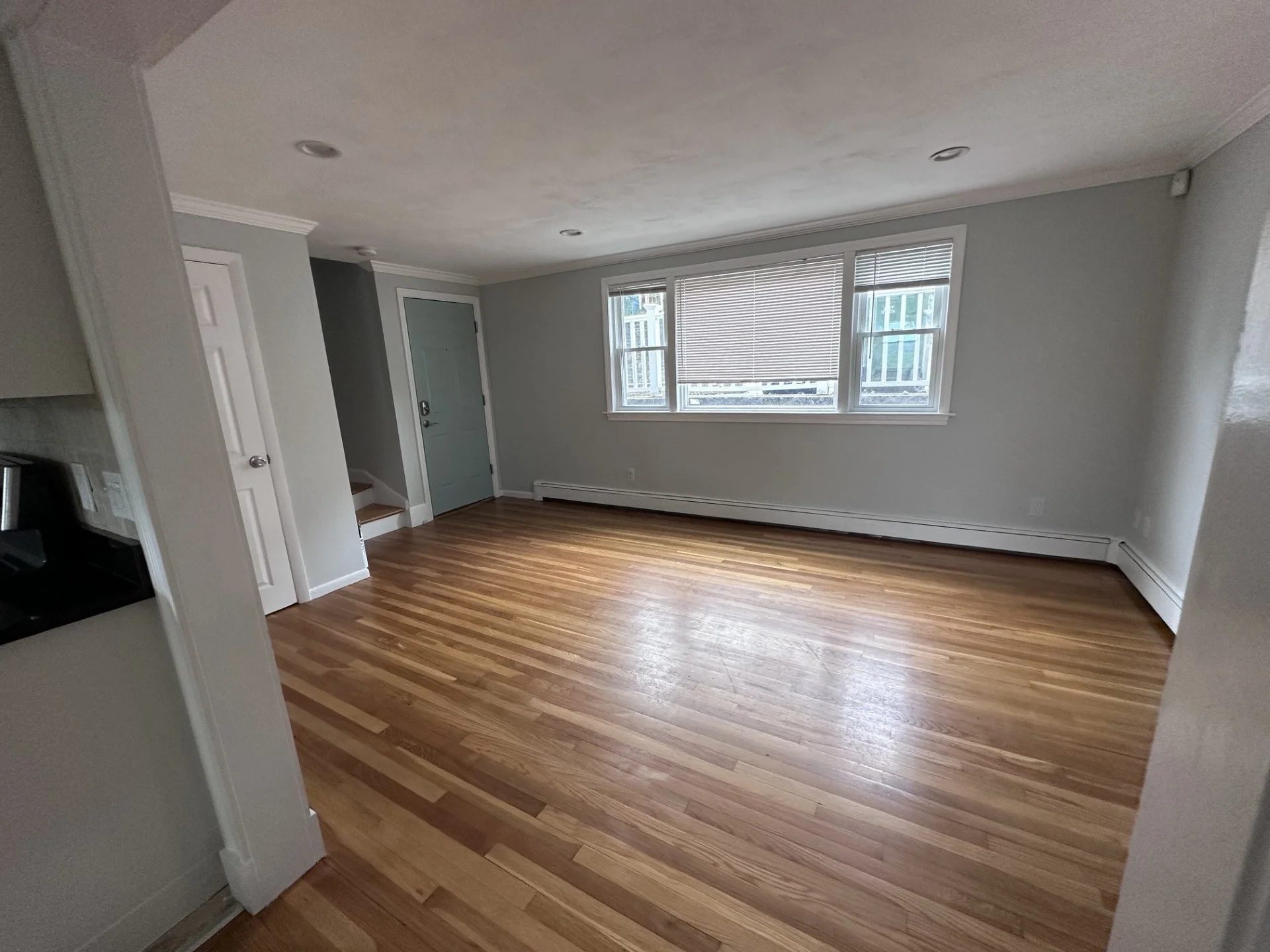 3 bed, 1 bath apartment for rent at 216 Palfrey St Unit 216, Watertown — photo 5 of 18