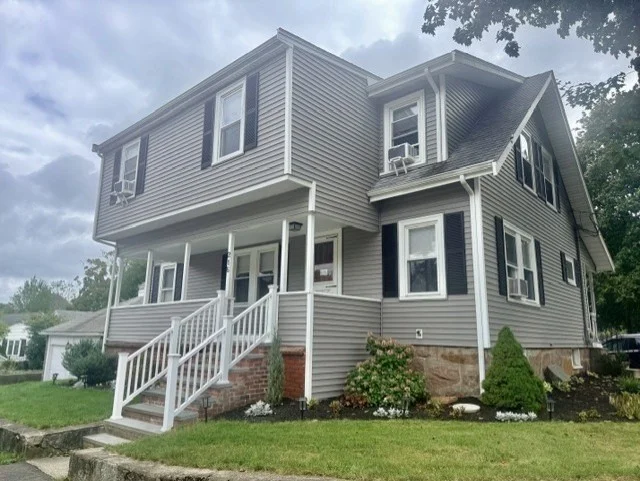 2 bed, 1 bath apartment for rent at 216 Pond St Unit 2, South Braintree