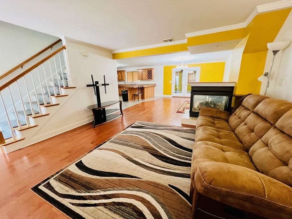 3 bed, 2 bath apartment for rent at 216 Rangeway Unit 172, Billerica — photo 2 of 19