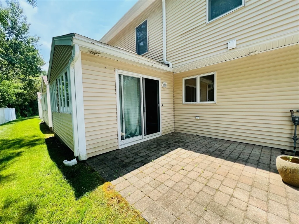 3 bed, 2 bath apartment for rent at 216 Rangeway Unit 172, Billerica — photo 19 of 19