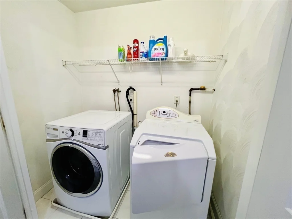 3 bed, 2 bath apartment for rent at 216 Rangeway Unit 172, Billerica — photo 16 of 19