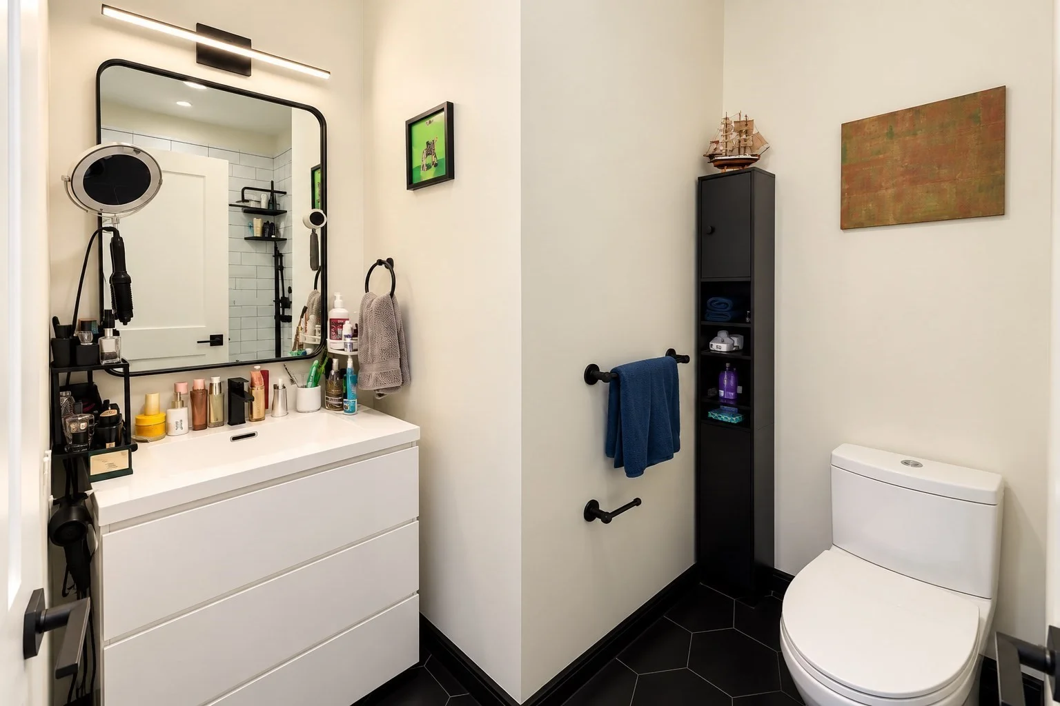 2 bed, 2 bath apartment for rent at 217-221 Essex St Unit 303, Salem — photo 8 of 11