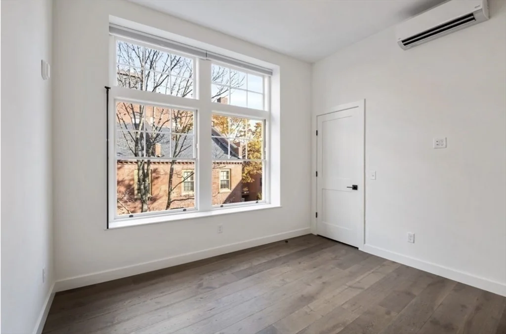 2 bed, 2 bath apartment for rent at 217-221 Essex St Unit 305, Salem — photo 2 of 11