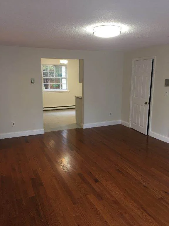 2 bed, 1 bath apartment for rent at 217 Beaver Dam Rd Unit 8, Plymouth — photo 8 of 21