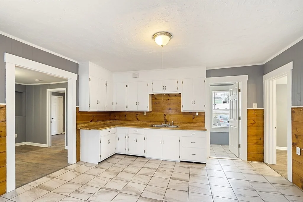 3 bed, 1 bath apartment for rent at 217 Bemis Rd Unit 1, Fitchburg — photo 5 of 20