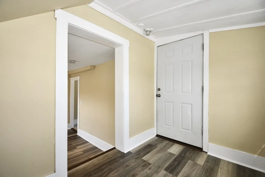 1 bed, 1 bath apartment for rent at 217 Bemis Rd Unit 2, Fitchburg — photo 3 of 9