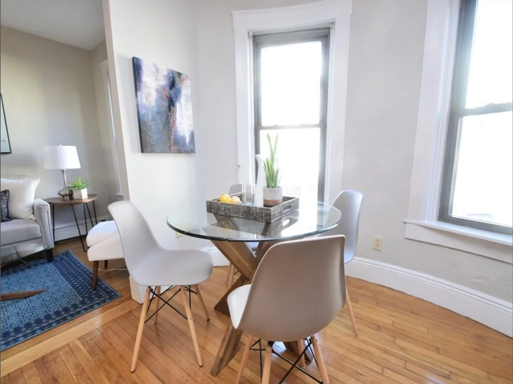 2 bed, 1 bath apartment for rent at 217 Boylston St Unit 2, Jamaica Plain — photo 5 of 15
