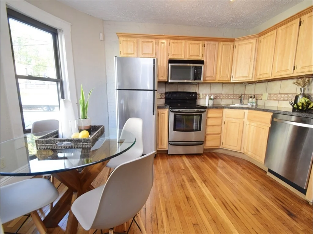 2 bed, 1 bath apartment for rent at 217 Boylston St Unit 2, Jamaica Plain — photo 7 of 15