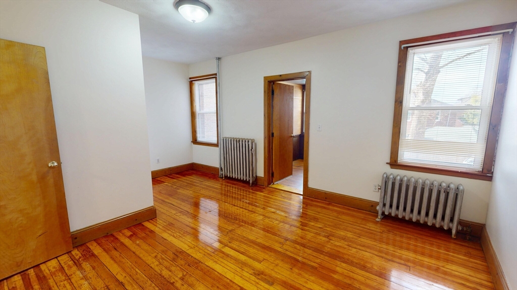 2 bed, 1 bath apartment for rent at 217 Chestnut Hill Ave Unit 1, Brighton — photo 4 of 8