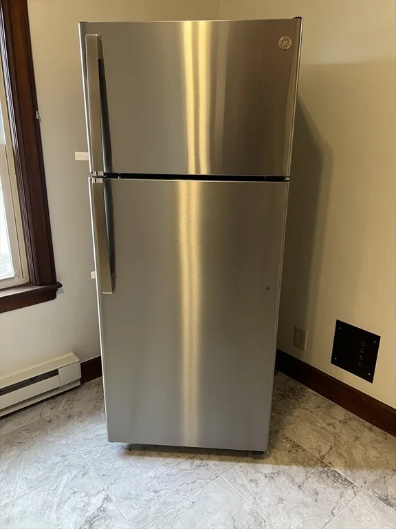 1 bed, 1 bath apartment for rent at 217 Cross Unit 1, Malden — photo 4 of 10