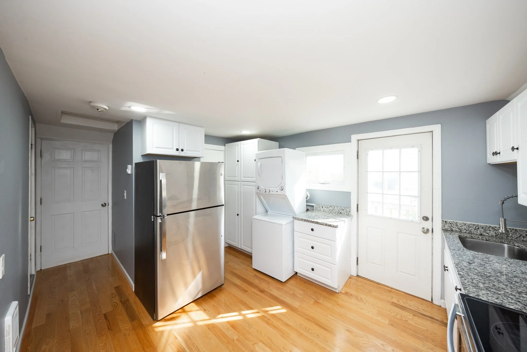 2 bed, 1 bath apartment for rent at 217 Grafton St Unit 2, Shrewsbury — photo 8 of 23