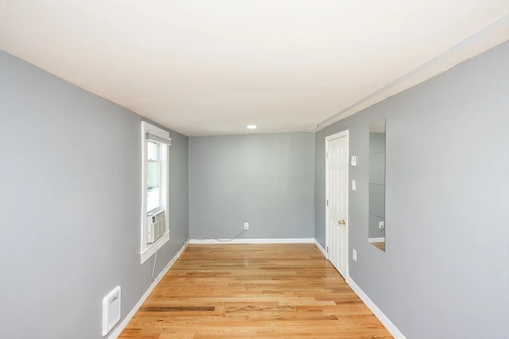 2 bed, 1 bath apartment for rent at 217 Grafton St Unit 2, Shrewsbury — photo 11 of 23