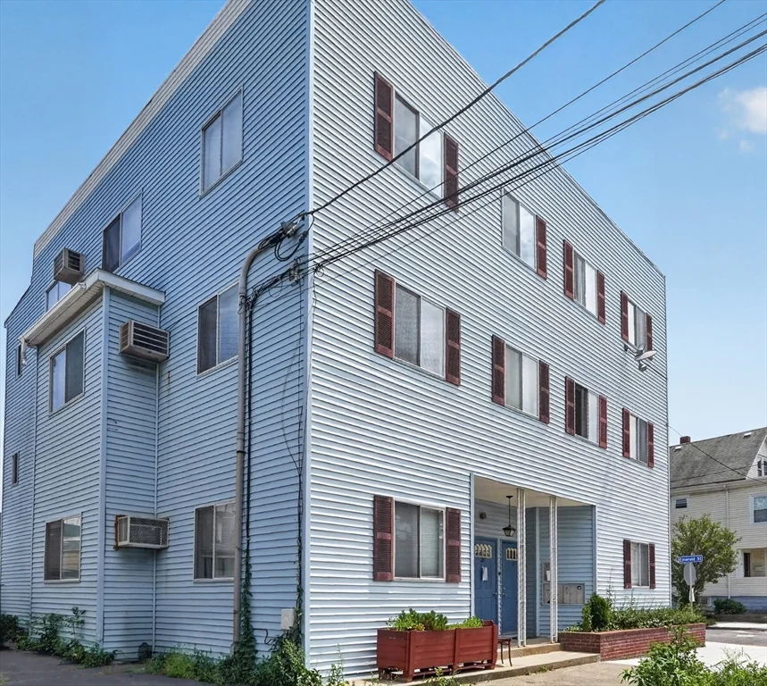 2 bed, 1 bath apartment for rent at 217 Highland Ave Unit 5, Malden — photo 18 of 18