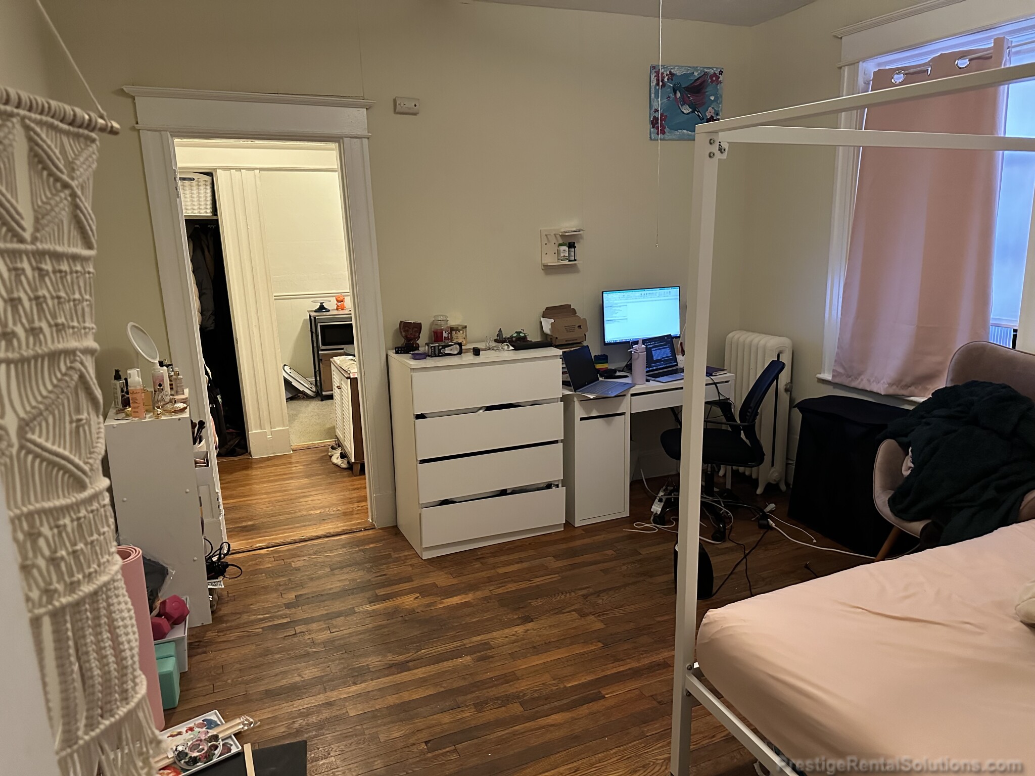 Studio bed, 1 bath apartment for rent at 217 Kelton St Unit 4, Brighton — photo 3 of 12