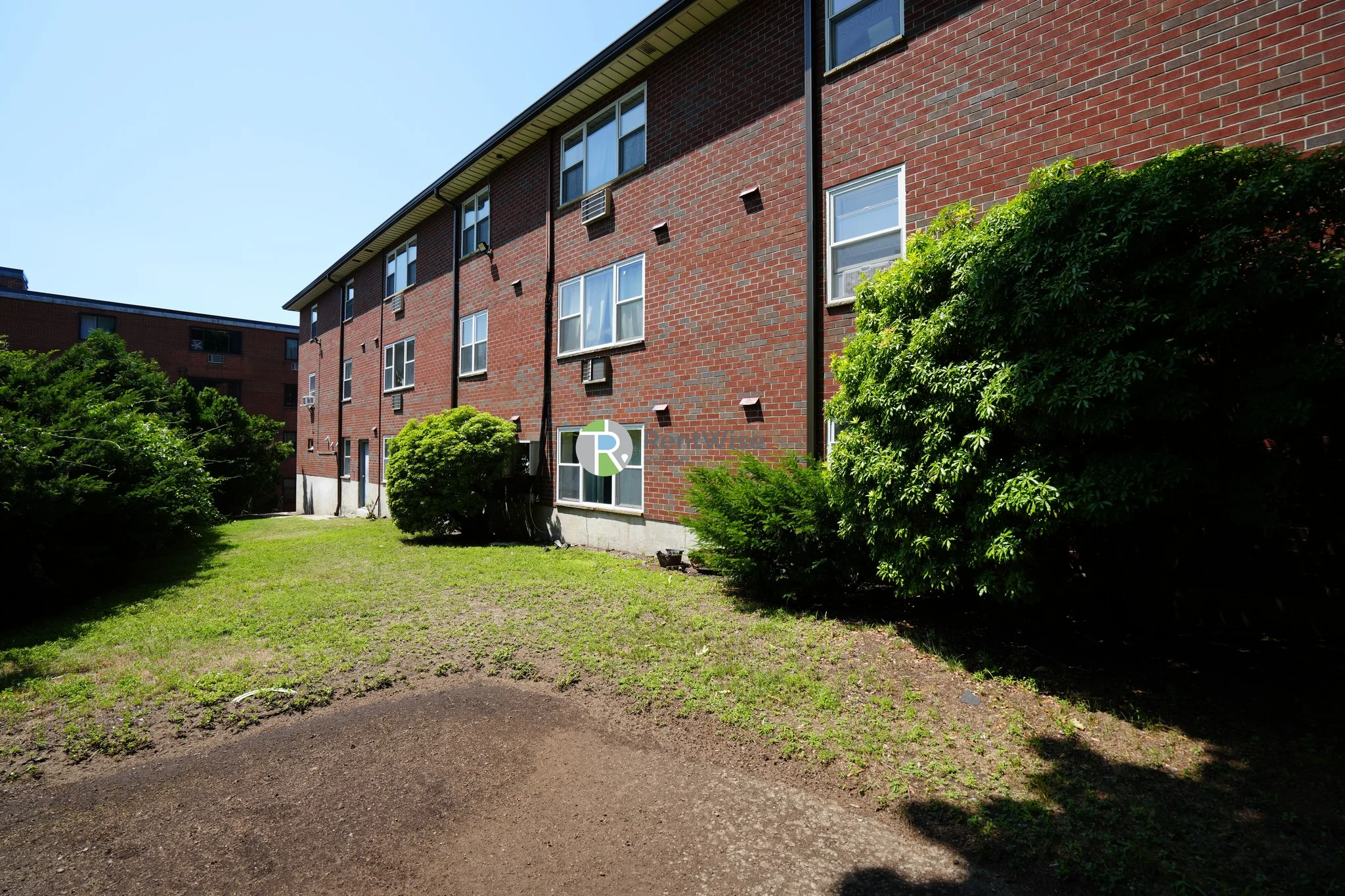 1 bed, 1 bath apartment for rent at 217 Kent St Unit 05, Brookline — photo 14 of 16