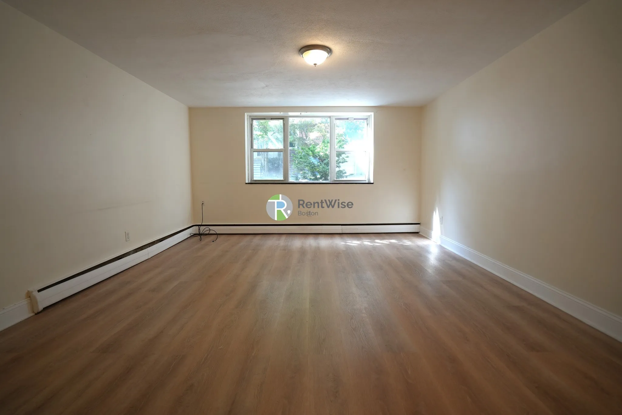 1 bed, 1 bath apartment for rent at 217 Kent St Unit 05, Brookline — photo 3 of 18