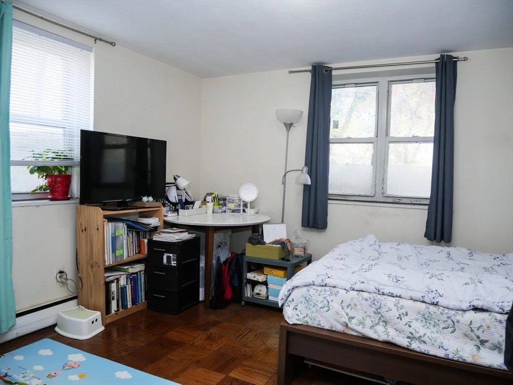 2 bed, 1 bath apartment for rent at 217 Kent Unit 1, Longwood — photo 5 of 8