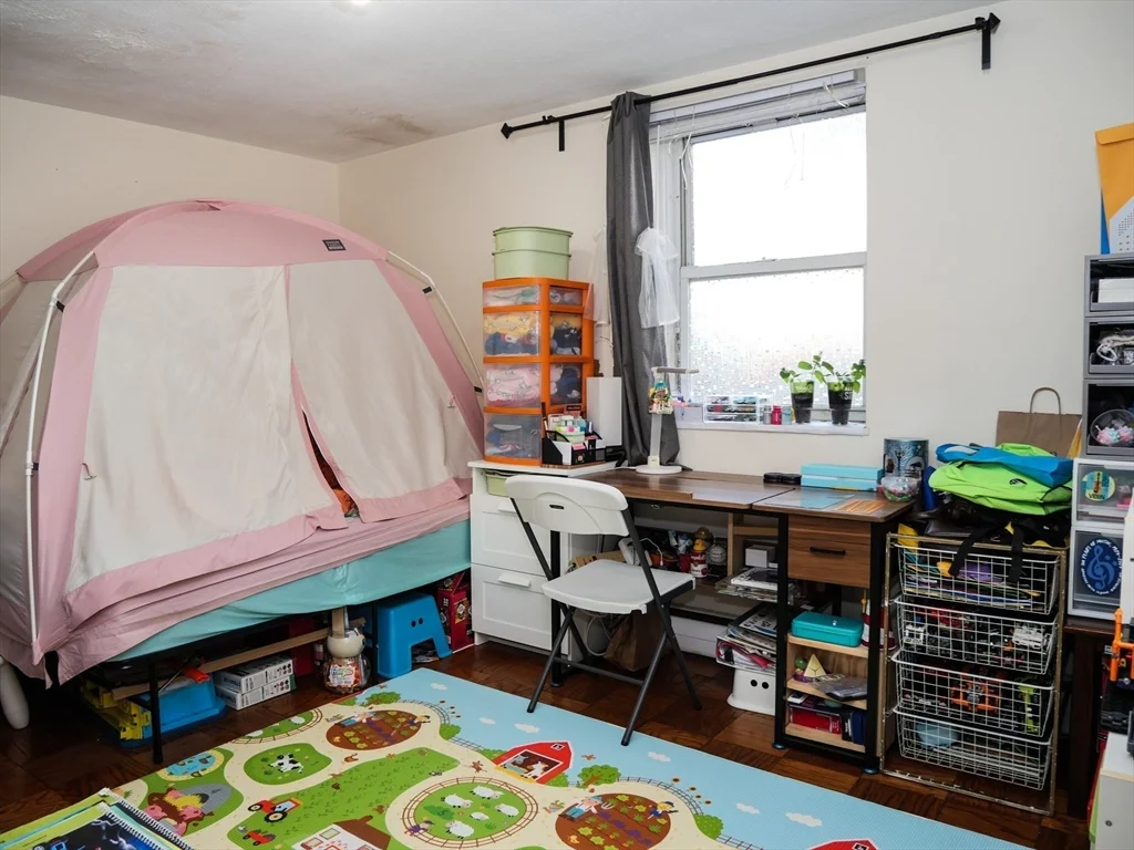 2 bed, 1 bath apartment for rent at 217 Kent Unit 1, Longwood — photo 3 of 8