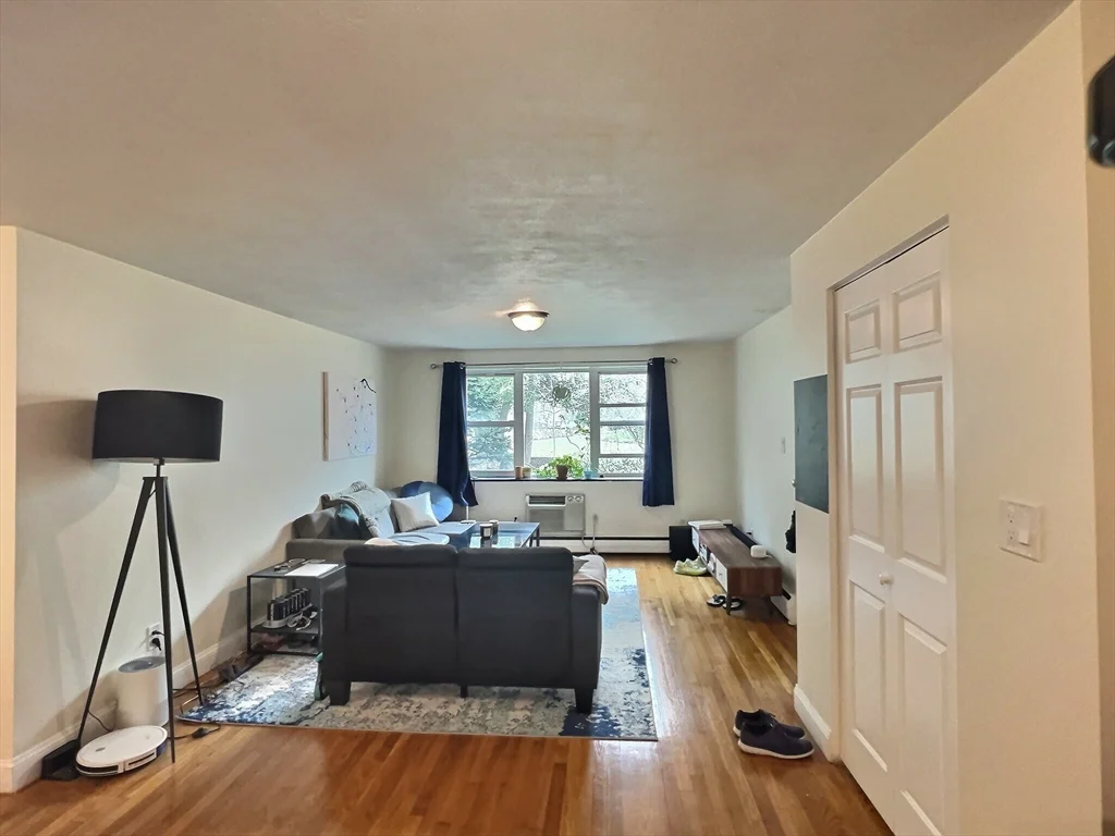 2 bed, 1 bath apartment for rent at 217 Kent Unit 11, Longwood — photo 3 of 11