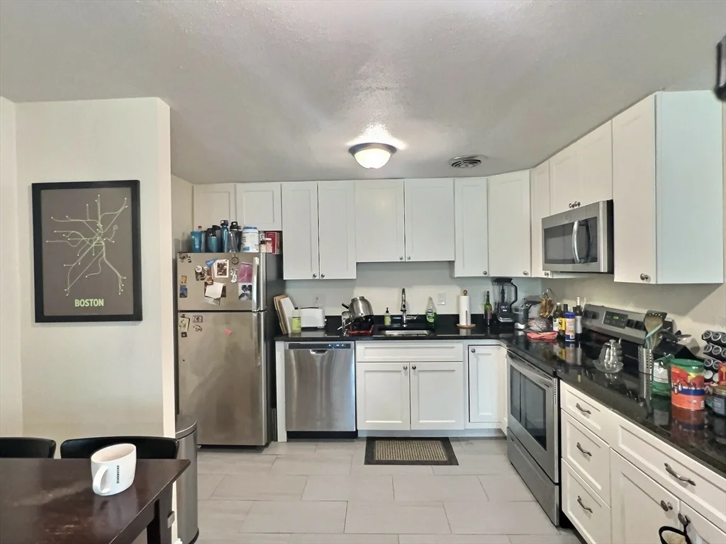 2 bed, 1 bath apartment for rent at 217 Kent Unit 11, Longwood — photo 2 of 11