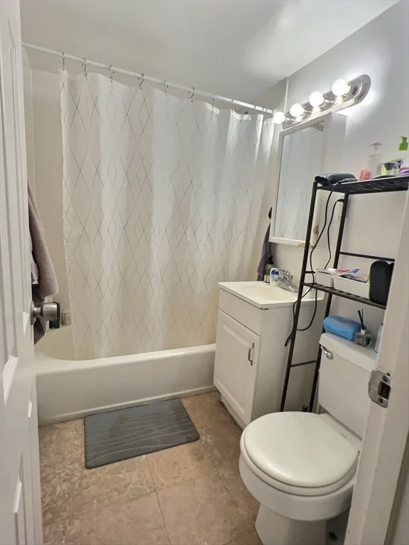 2 bed, 1 bath apartment for rent at 217 Kent Unit 17, Longwood — photo 5 of 5
