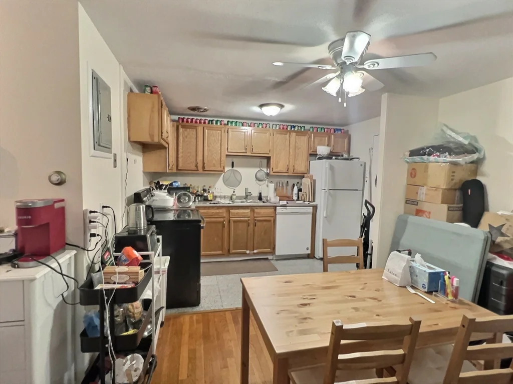 Studio bed, 1 bath apartment for rent at 217 Kent Unit 24, Longwood — photo 1 of 7