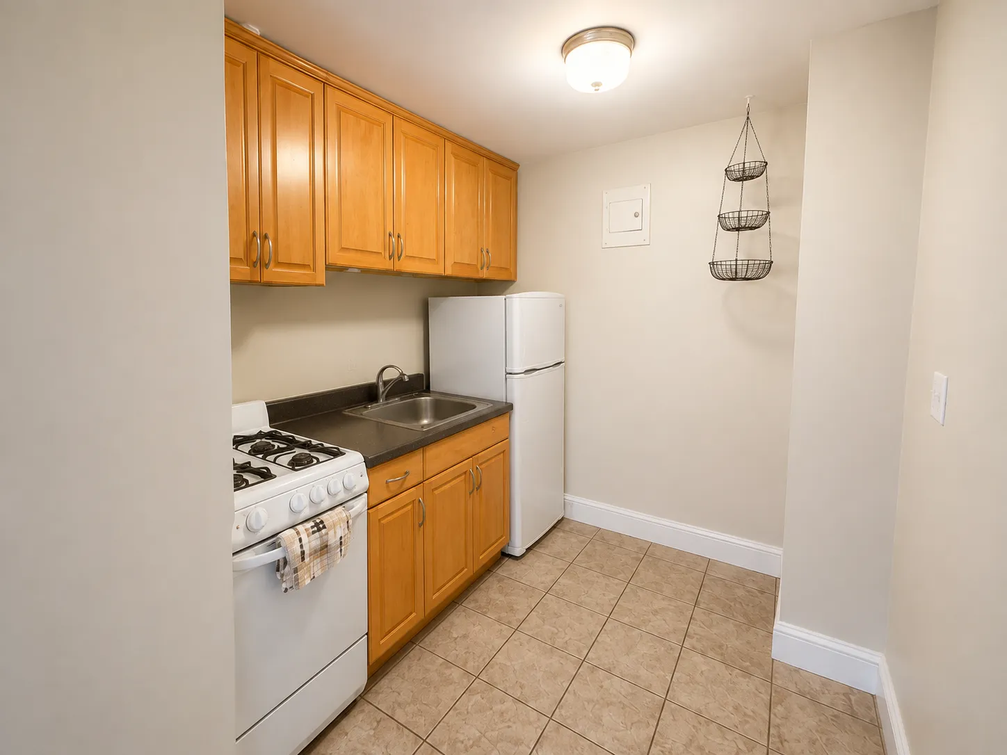 1 bed, 1 bath apartment for rent at 217 Newbury St Unit 5, Back Bay — photo 5 of 5