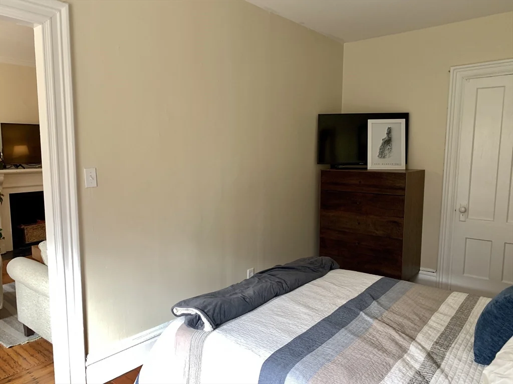 1 bed, 1 bath apartment for rent at 217 Newbuy St Unit 3, Back Bay — photo 8 of 8