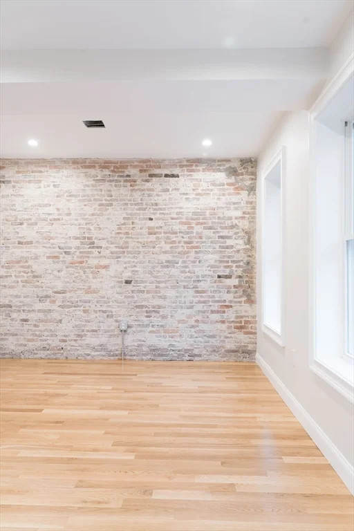 2 bed, 1 bath apartment for rent at 217 West 9th Unit 2, South Boston — photo 2 of 14