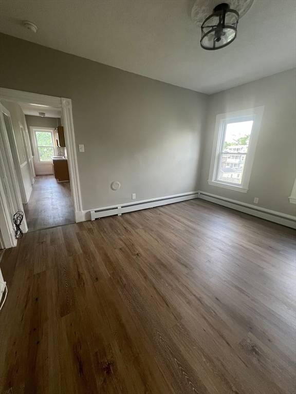 3 bed, 1 bath apartment for rent at 217 Winthrop St Unit 2, Brockton — photo 7 of 14