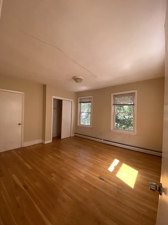 4 bed, 2 bath apartment for rent at 218 Broadway Unit 218, The Port — photo 9 of 16