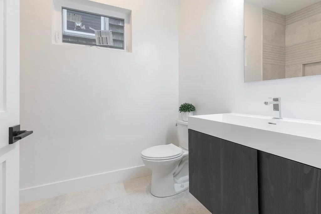 3 bed, 2 bath apartment for rent at 218 Brooks Unit 2, Boston — photo 16 of 18