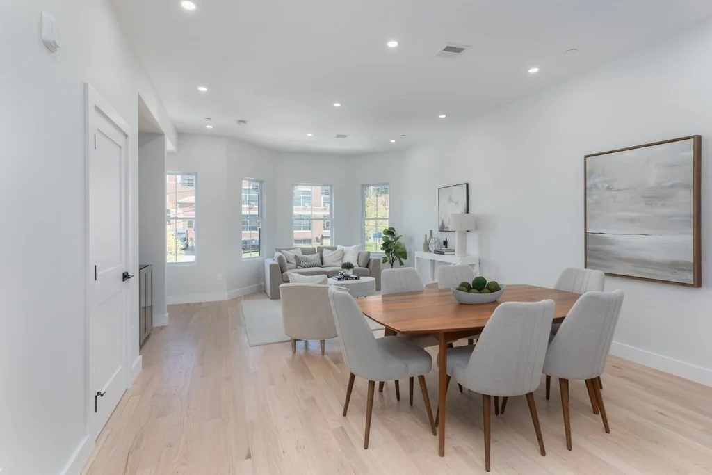 3 bed, 2 bath apartment for rent at 218 Brooks Unit 2, Boston — photo 3 of 18