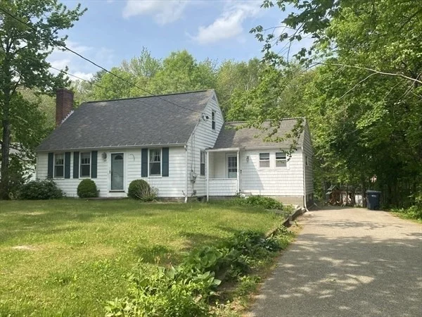 3 bed, 2 bath apartment for rent at 218 Bullard St, Holden