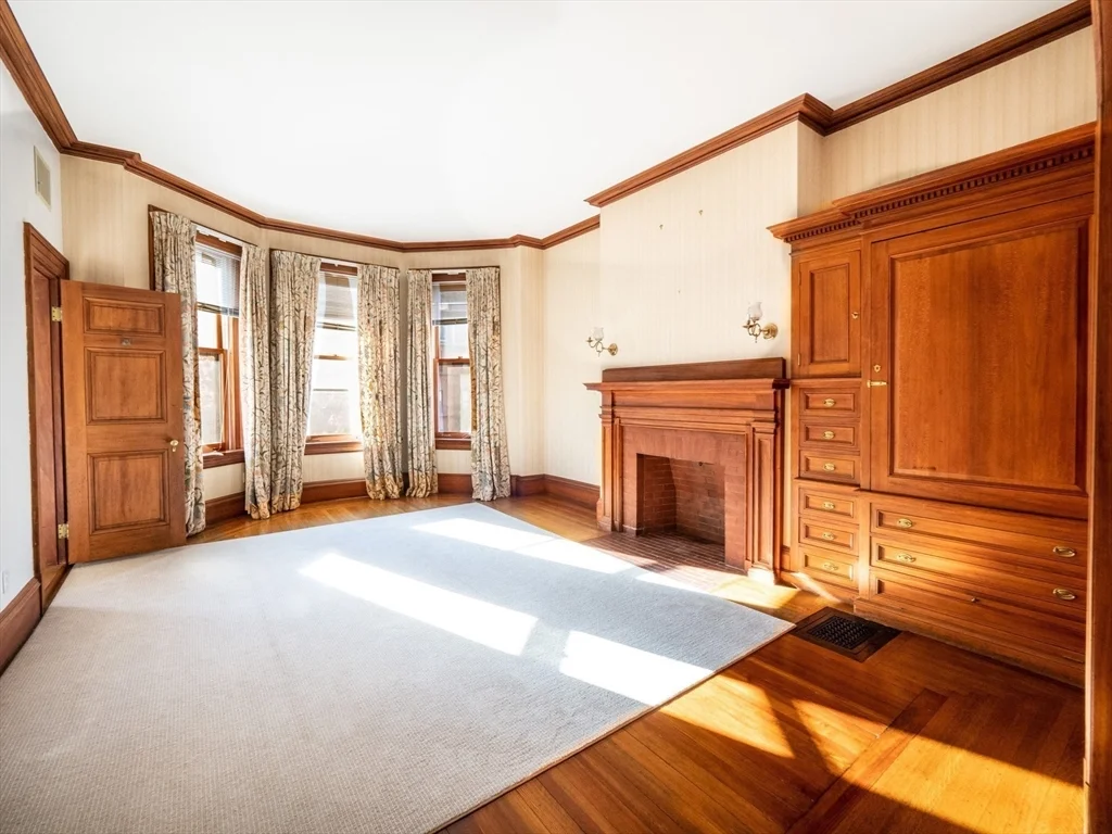 2 bed, 2 bath apartment for rent at 218 Commonwealth Ave Unit 2, Back Bay — photo 20 of 27