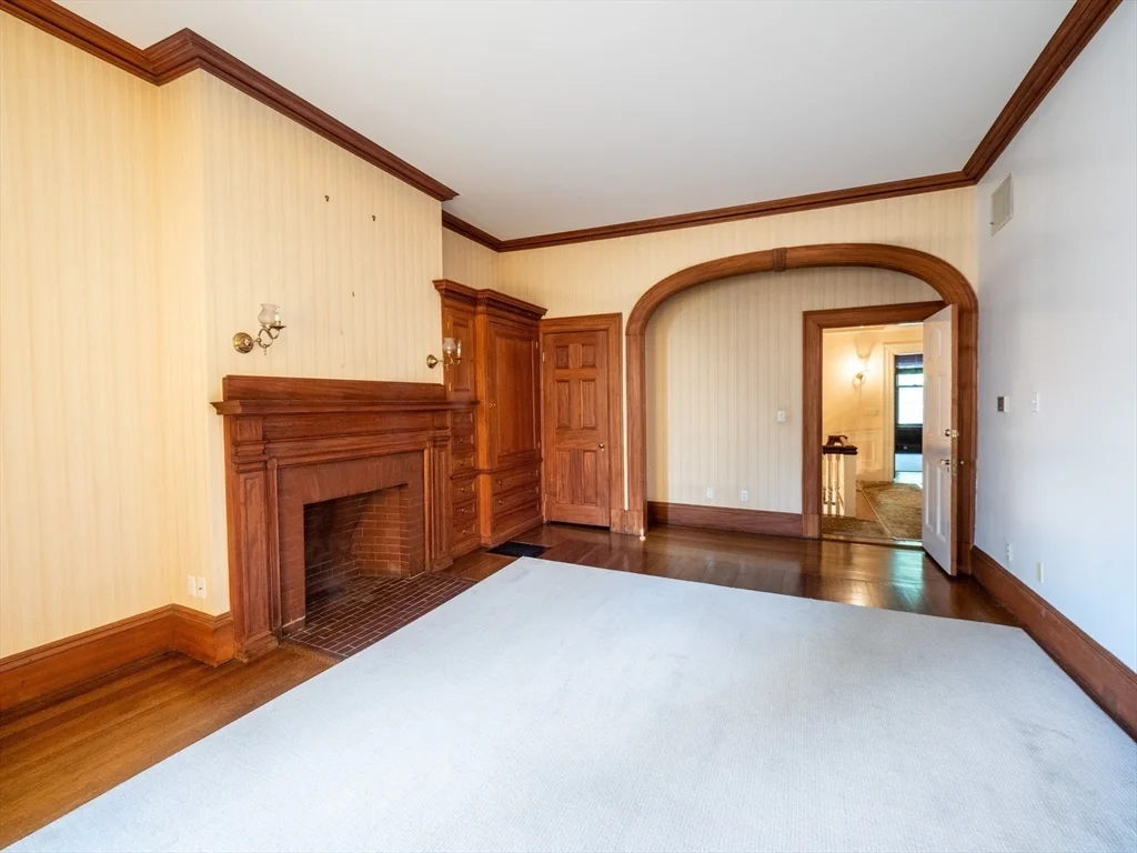 2 bed, 2 bath apartment for rent at 218 Commonwealth Ave Unit 2, Back Bay — photo 22 of 27