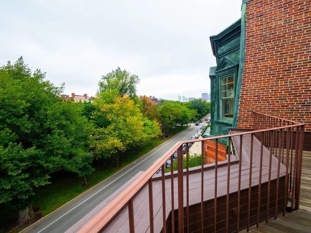 2 bed, 4+ bath apartment for rent at 218 Commonwealth Ave Unit 04, Back Bay — photo 12 of 42