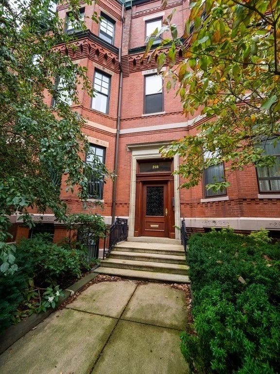 2 bed, 4+ bath apartment for rent at 218 Commonwealth Ave Unit 04, Back Bay — photo 42 of 42