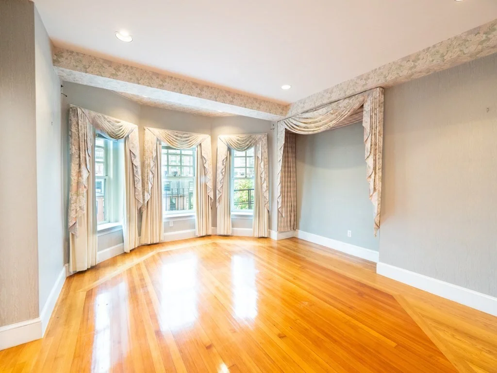 2 bed, 4+ bath apartment for rent at 218 Commonwealth Ave Unit 04, Back Bay — photo 25 of 42
