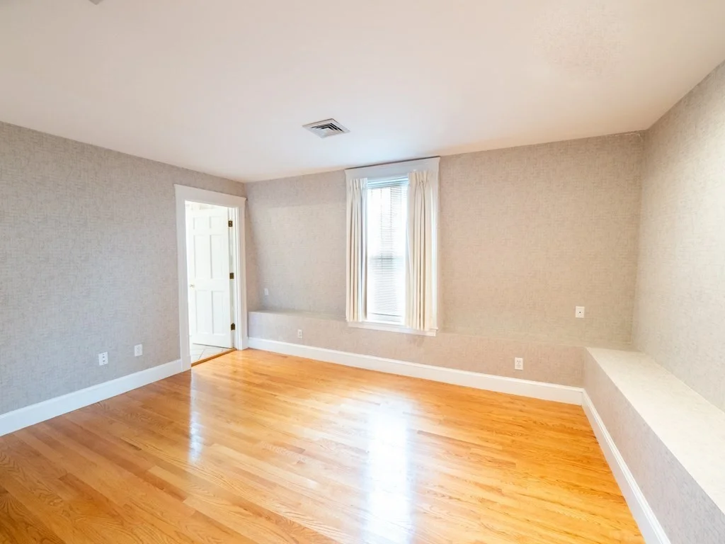 2 bed, 4+ bath apartment for rent at 218 Commonwealth Ave Unit 04, Back Bay — photo 27 of 42