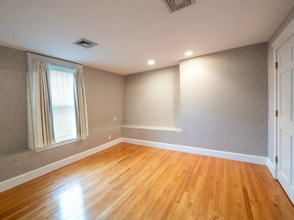 2 bed, 4+ bath apartment for rent at 218 Commonwealth Ave Unit 04, Back Bay — photo 30 of 42