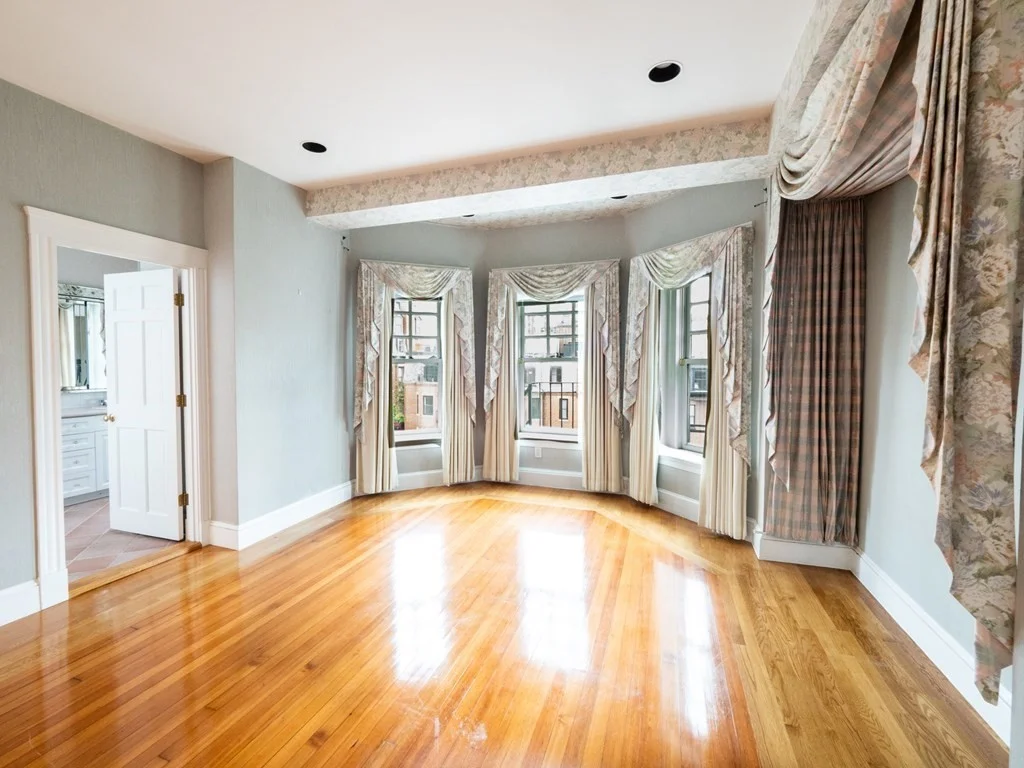 2 bed, 4+ bath apartment for rent at 218 Commonwealth Ave Unit 04, Back Bay — photo 18 of 42