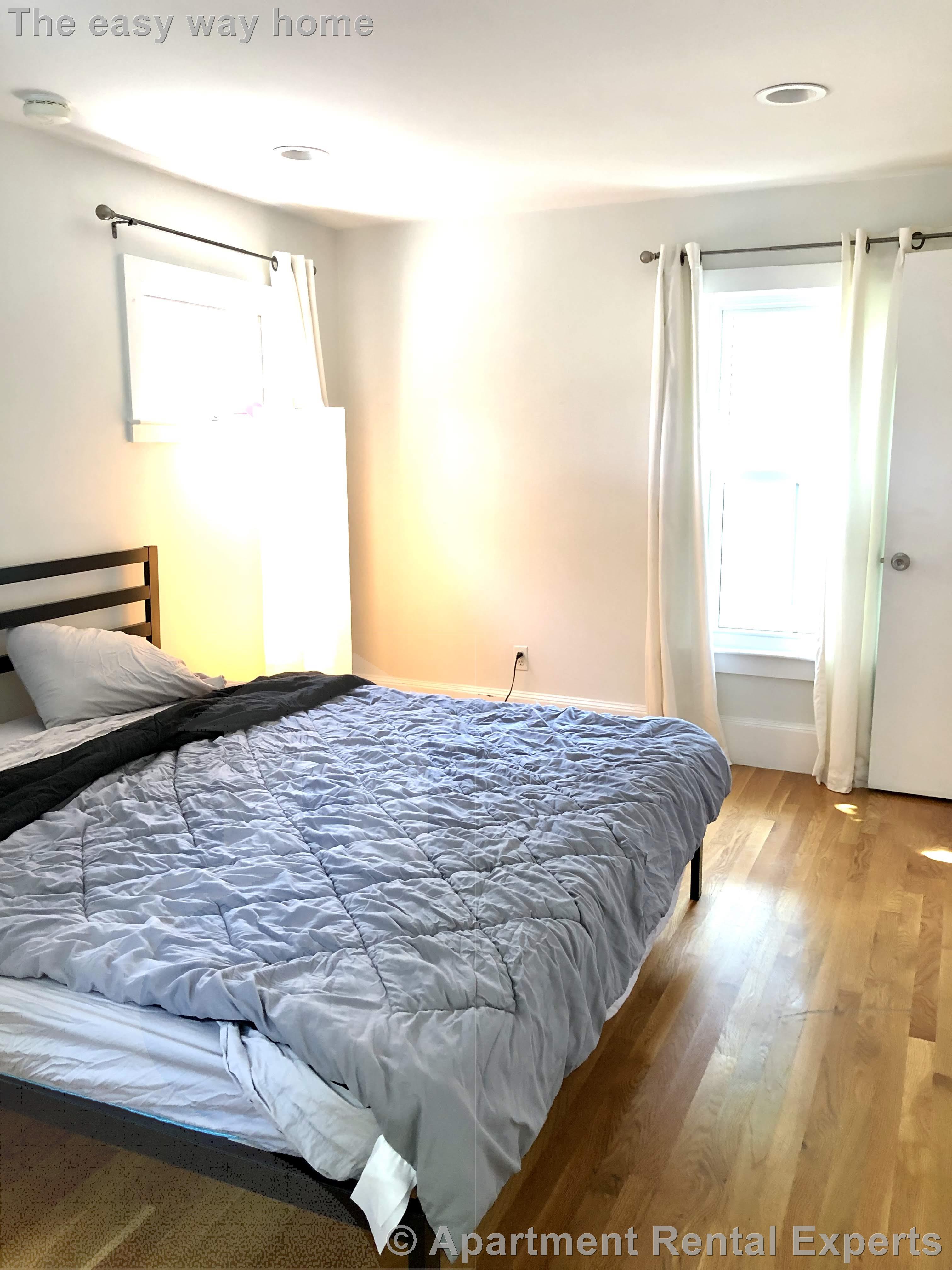 2 bed, 2 bath apartment for rent at 218 Harvard St Unit 2, Central Square — photo 9 of 14