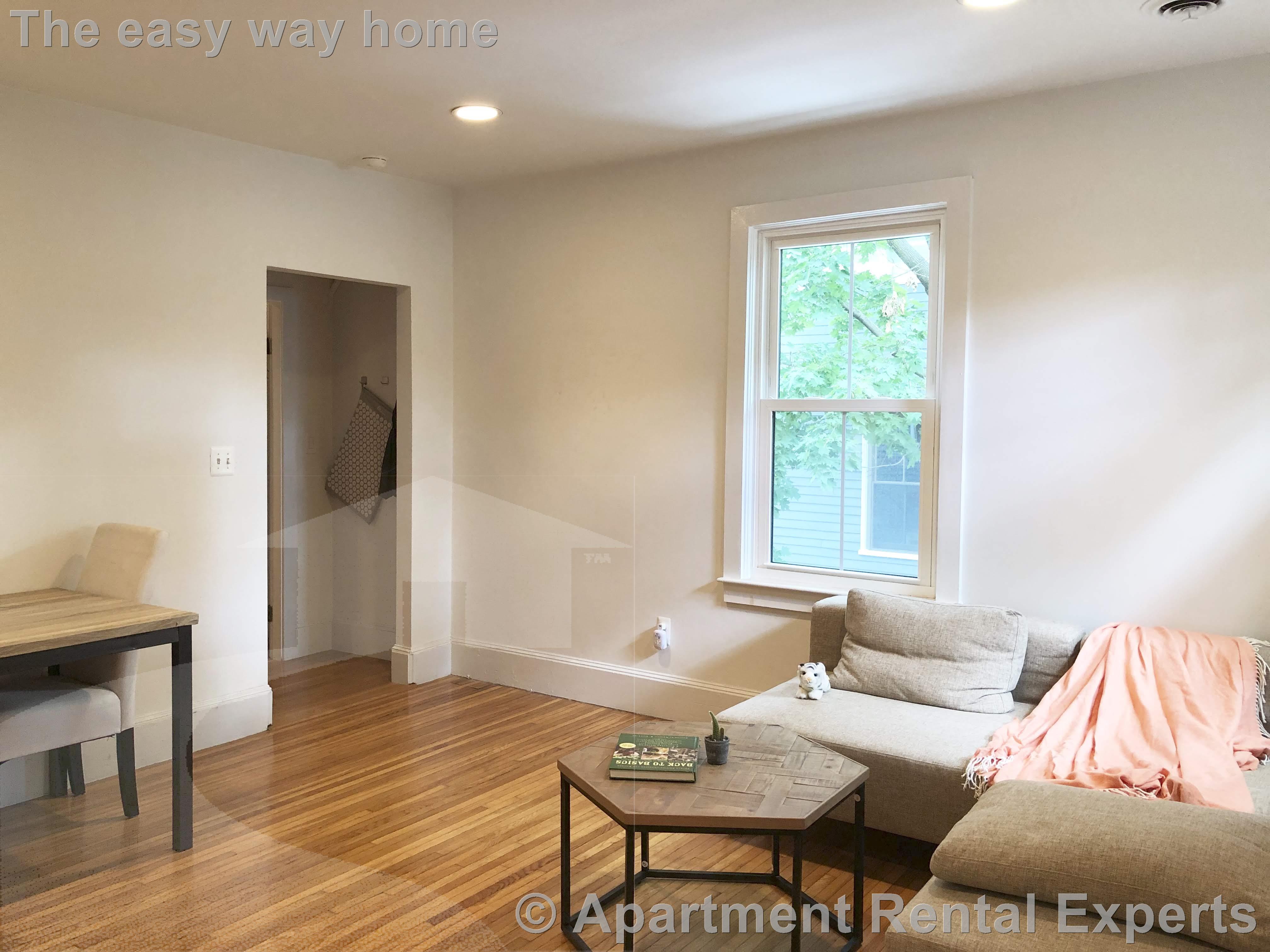 2 bed, 2 bath apartment for rent at 218 Harvard St Unit 2, Central Square — photo 5 of 14