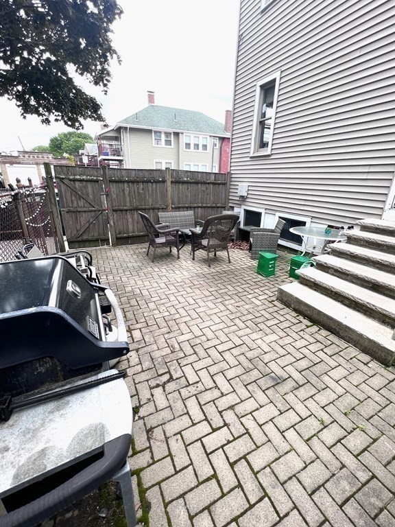 4 bed, 2 bath apartment for rent at 218 L St Unit 3, South Boston — photo 13 of 13