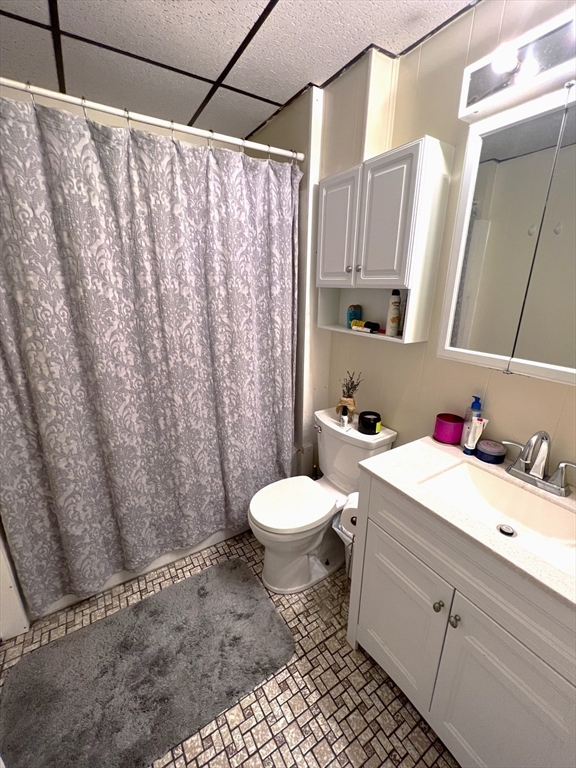 4 bed, 2 bath apartment for rent at 218 L St Unit 3, South Boston — photo 5 of 13
