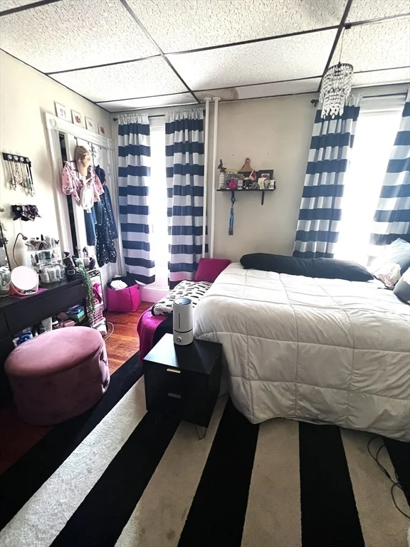 3 bed, 1 bath apartment for rent at 218 L Unit 1, South Boston — photo 5 of 8