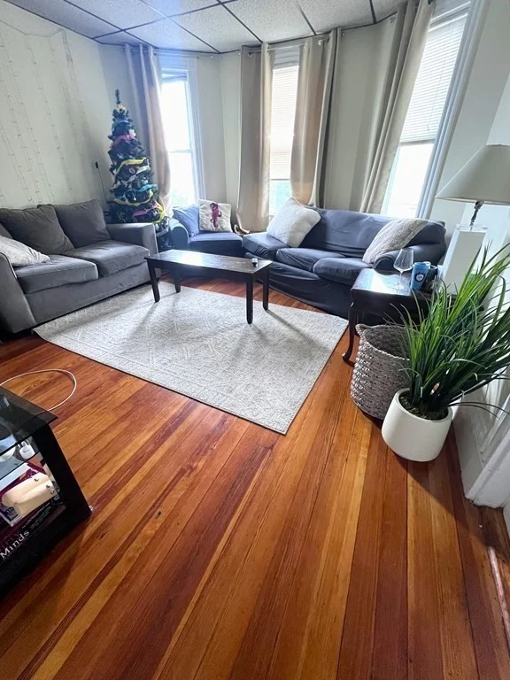3 bed, 2 bath apartment for rent at 218 L Unit 2, South Boston